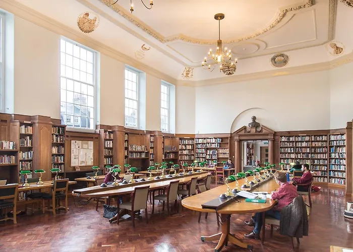 Goodenough College - University Residence